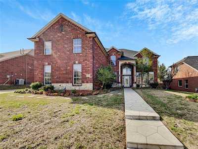 6702 Creek Bend Rowlett, TX 75089