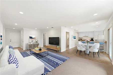 3139 Via Vista #B Laguna Woods, CA 92637