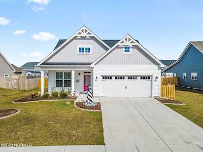 109 E Yellow Lois Drive Hampstead, NC 28443