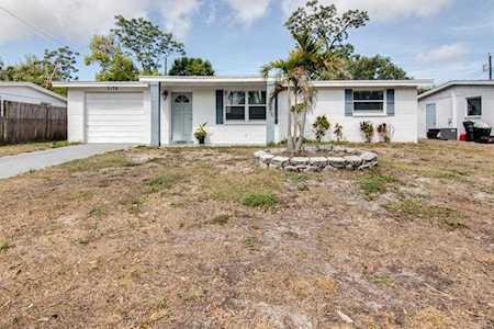 2178 Dixie Garden LOOP Holiday, FL 34690