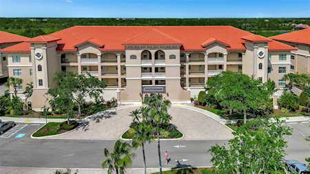 7710 Lake Vista Ct #304 Lakewood Ranch, FL 34202