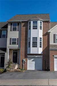 5224 Spring Ridge Dr Macungie, PA 18062