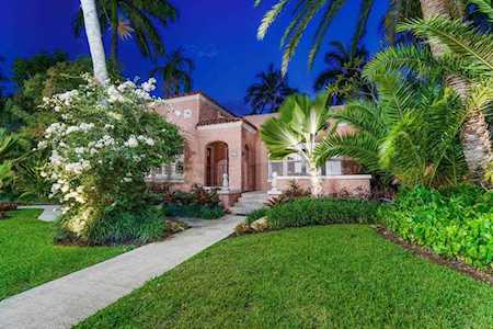 714 NE 2nd Avenue Delray Beach, FL 33444