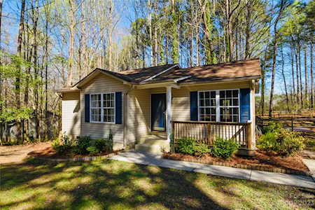 123 Greentree Dr Mooresville, NC 28117