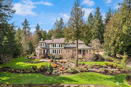 13748 242nd Ave NE Woodinville, WA 98077
