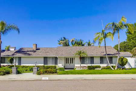 7731 Calle Madero Carlsbad, CA 92009