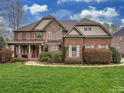 4301 Hoffmeister Dr Waxhaw, NC 28173