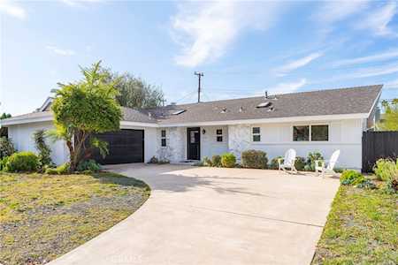 2953 Andros St Costa Mesa, CA 92626