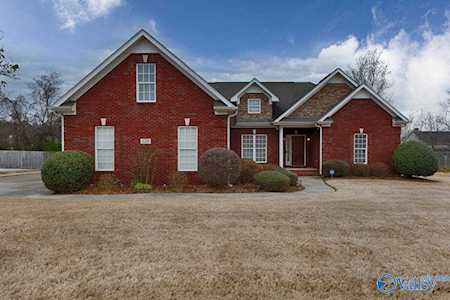 120 Valley Stone Road Huntsville, AL 35811