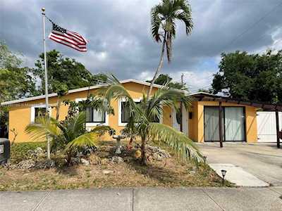 6120 NW 43rd Ave North Lauderdale, FL 33319