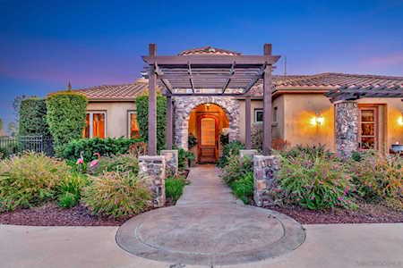 3401 Preakness Ct Fallbrook, CA 92028