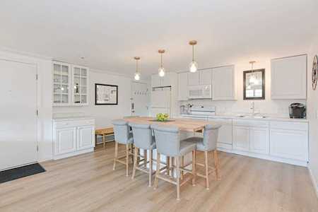 89 Pleasant St #B12 Medfield, MA 02052