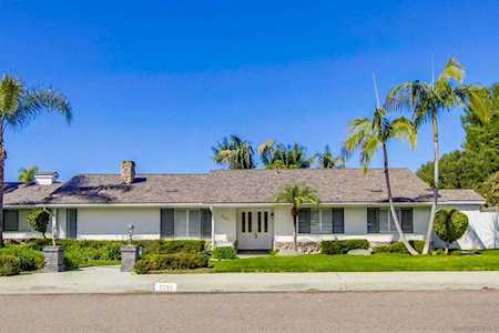 7731 Calle Madero Carlsbad, CA 92009