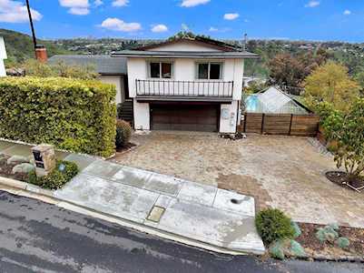 5915 Desert View Dr La Jolla, CA 92037