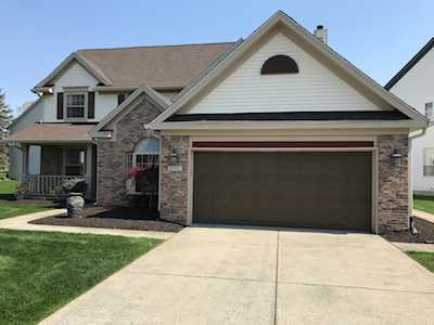 6740 Eagles Perch Dr Indianapolis, IN 46214