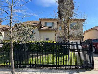 2178 N John Still Dr Sacramento, CA 95832
