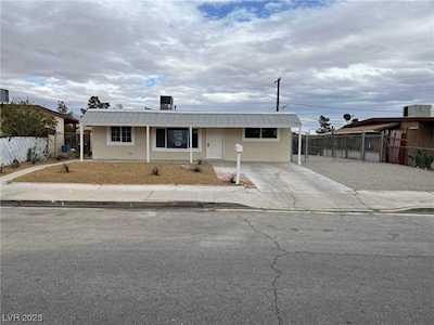 1216 Oahu St Las Vegas, NV 89104