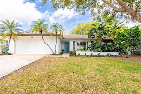 104 Woodburn Ct Safety Harbor, FL 34695