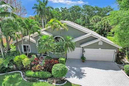 4530 S Barwick Ranch Circle Delray Beach, FL 33445