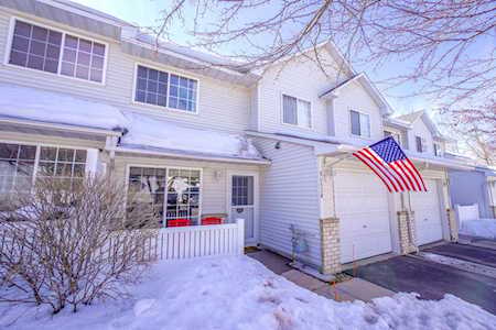 8682 Quarry Ridge Lane #H Woodbury, MN 55125