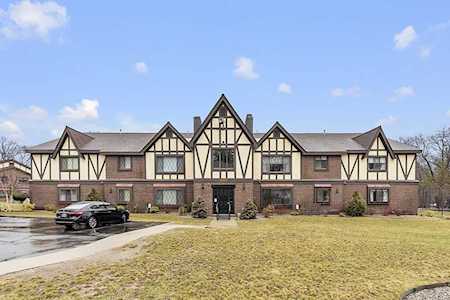 17 Royal Lake Dr #2 Braintree, MA 02184