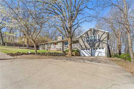 1215 N Kings Dr Fayetteville, AR 72701