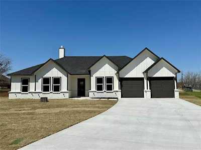 12416 Iris Court Fort Worth, TX 76126