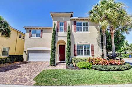 3639 Wolf Run Lane Boynton Beach, FL 33435