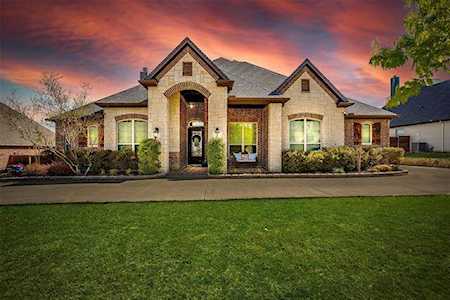 708 Falls Creek Court Burleson, TX 76028