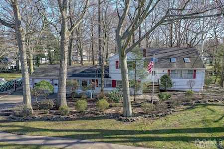 4 Roney Road Edison, NJ 08820