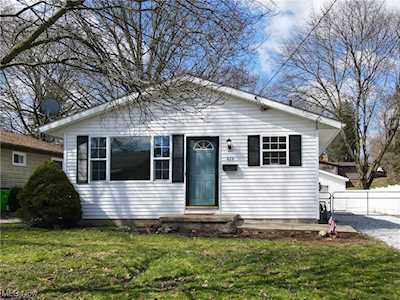 424 NW 17th St Barberton, OH 44203
