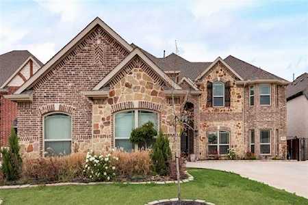 4104 Mi Tierra Court Fort Worth, TX 76179