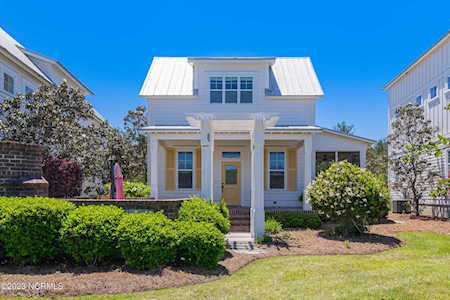 807 Meadowsweet Lane Leland, NC 28451
