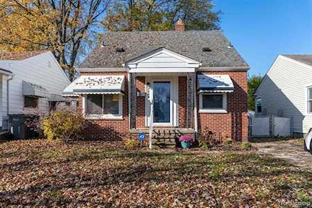 3440 Dudley St Dearborn, MI 48124