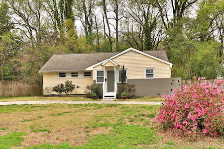 1833 Academy St Charlotte, NC 28205
