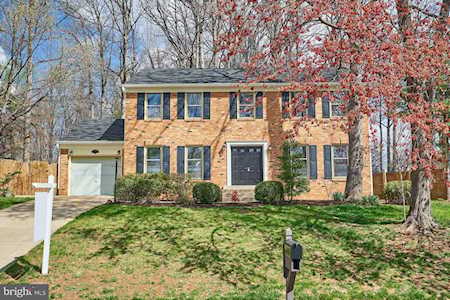 15310 Edgehill Dr Dumfries, VA 22025