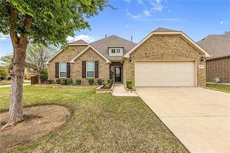 7401 Arado Drive Fort Worth, TX 76131