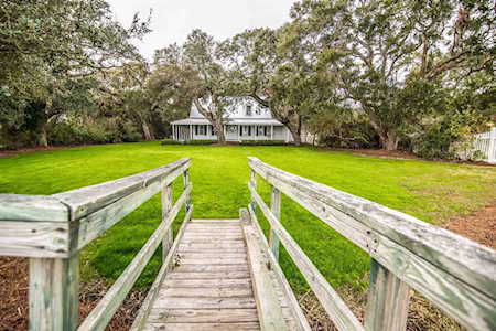 223 True Blue Dr. Pawleys Island, SC 29585