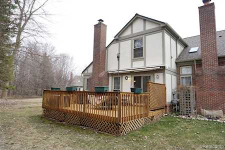 41784 White Tail Ln Canton Twp, MI 48188