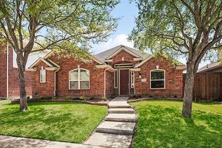 5761 Bedford Lane The Colony, TX 75056