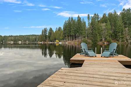 3126 W Ames Lake Dr NE Redmond, WA 98053