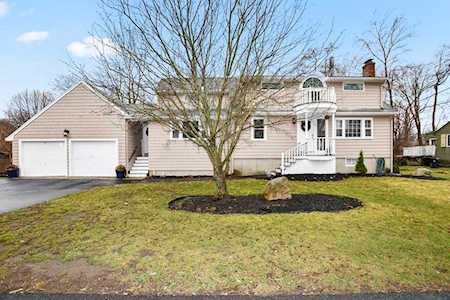 27 Oakland St Brockton, MA 02302