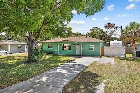 6258 Hampton Dr N St. Petersburg, FL 33710