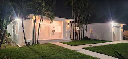 380 Morningside Dr Miami Springs, FL 33166