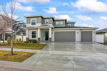 5151 S Marsala Way Meridian, ID 83646