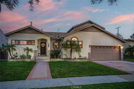 3036 Chatwin Ave Long Beach, CA 90808