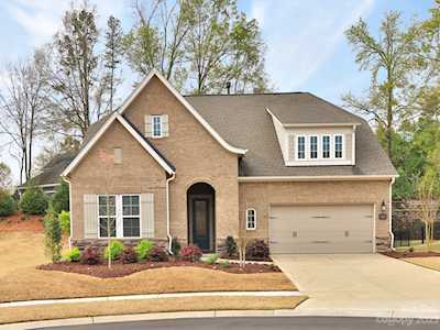 2634 Livery Stable Dr Matthews, NC 28105