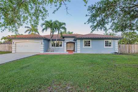 32305 SW 206th Ave Homestead, FL 33030