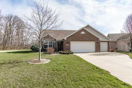 4627 Belair Circle Plainfield, IN 46168