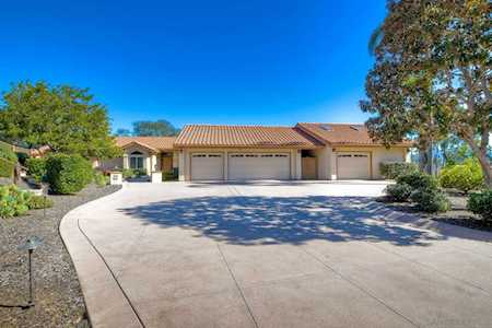 2822 Pasatiempo Glen Escondido, CA 92025